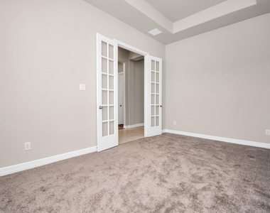 4710 Austin Landing - Photo Thumbnail 10