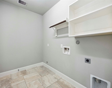 13318 Cameron Reach Drive - Photo Thumbnail 14
