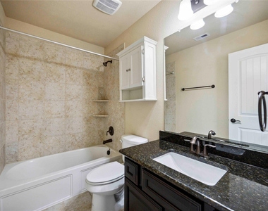 13318 Cameron Reach Drive - Photo Thumbnail 12
