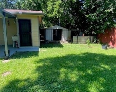 6623 Cresthill Street - Photo Thumbnail 25