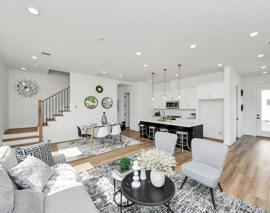 2434 Harrington Street - Photo Thumbnail 14
