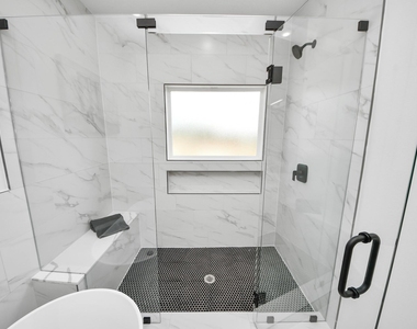2434 Harrington Street - Photo Thumbnail 25