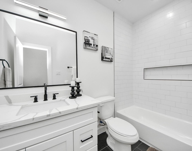 2434 Harrington Street - Photo Thumbnail 35