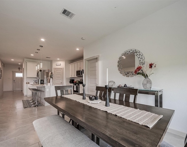 28955 Yulee Mill Drive - Photo Thumbnail 6