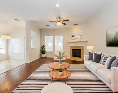 21735 Orange Maple Court - Photo Thumbnail 3