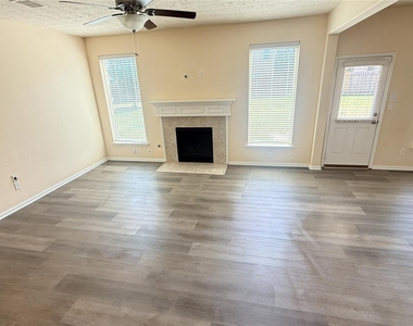 20603 Summer Retreat Lane - Photo Thumbnail 3