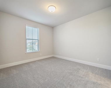 13803 Dorado Point Dr - Photo Thumbnail 23