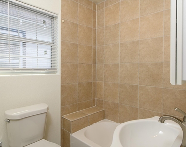 3409 Simmons Street - Photo Thumbnail 7