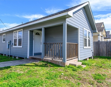 3409 Simmons Street - Photo Thumbnail 1