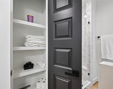 712 Delano Street - Photo Thumbnail 26
