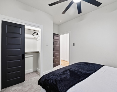 712 Delano Street - Photo Thumbnail 36