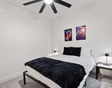 712 Delano Street - Photo Thumbnail 29