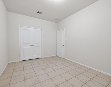 7631 Granite Terrace Lane - Photo Thumbnail 30