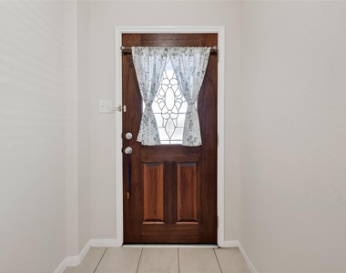 7631 Granite Terrace Lane - Photo Thumbnail 3