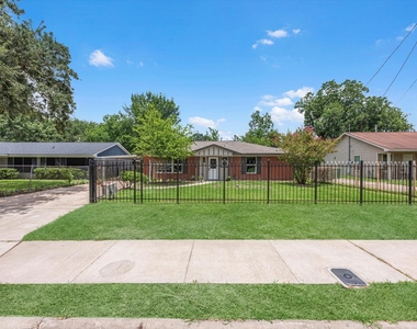 5039 Briscoe Street - Photo Thumbnail 25