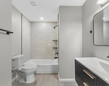 5039 Briscoe Street - Photo Thumbnail 13
