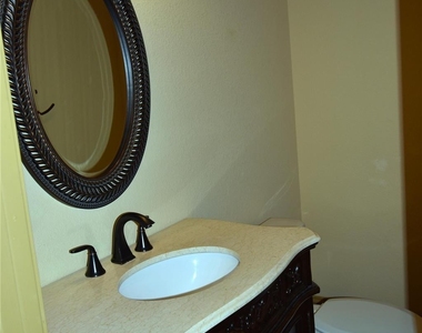13419 Sea Island Drive - Photo Thumbnail 16