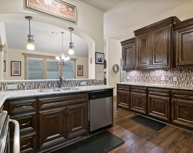 13419 Sea Island Drive - Photo Thumbnail 24
