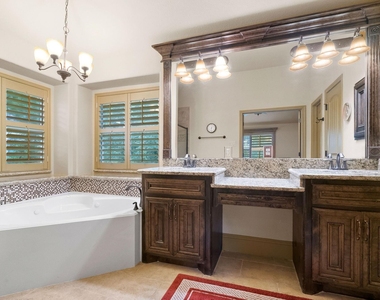 13419 Sea Island Drive - Photo Thumbnail 33