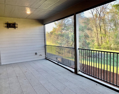 10942 Cannes Memorial Dr - Photo Thumbnail 12