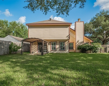 15803 Locust Grove Drive - Photo Thumbnail 34