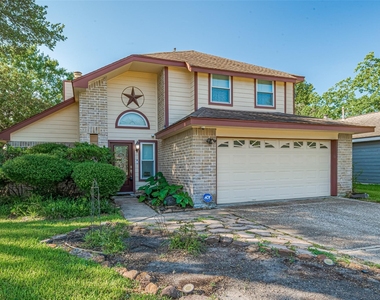 15803 Locust Grove Drive - Photo Thumbnail 1