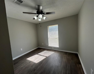 22710 Archibald Blair Lane - Photo Thumbnail 13