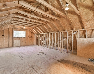 313 Winding Oak Lane S - Photo Thumbnail 41