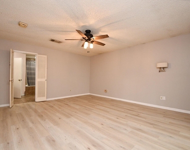 1947 Mayweather Lane - Photo Thumbnail 21
