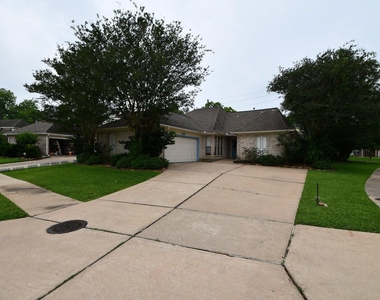 1947 Mayweather Lane - Photo Thumbnail 19
