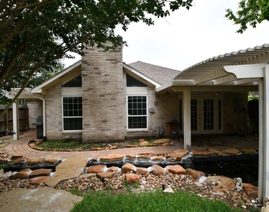1947 Mayweather Lane - Photo Thumbnail 3