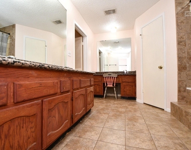 1947 Mayweather Lane - Photo Thumbnail 27