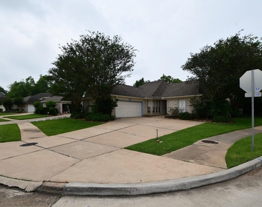 1947 Mayweather Lane - Photo Thumbnail 18