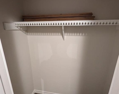 355 N Post Oak Lane - Photo Thumbnail 19