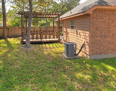 974 Gowan Drive - Photo Thumbnail 24