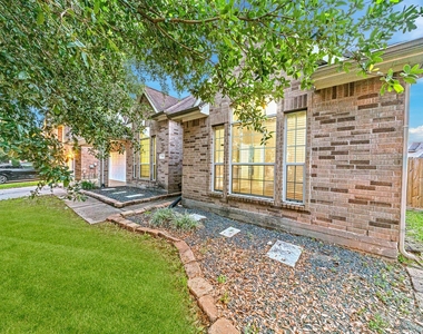 20003 Cypresswood Square - Photo Thumbnail 35