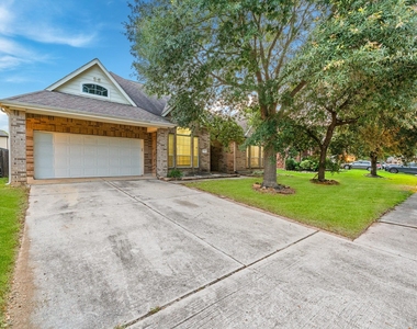 20003 Cypresswood Square - Photo Thumbnail 15