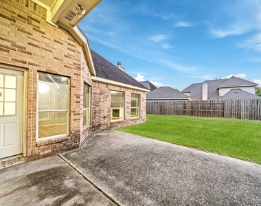20003 Cypresswood Square - Photo Thumbnail 11
