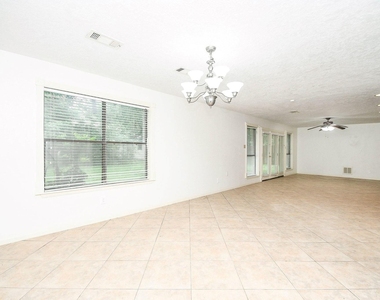 6702 Spring Leaf Drive - Photo Thumbnail 31
