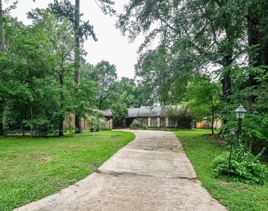 6702 Spring Leaf Drive - Photo Thumbnail 3