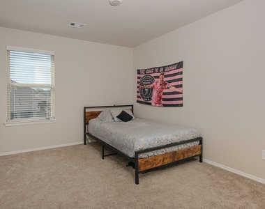 1822 Brushy Cedar Drive - Photo Thumbnail 14