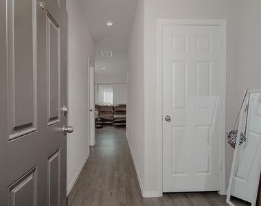 1822 Brushy Cedar Drive - Photo Thumbnail 2