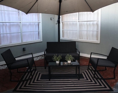 2406 Strait Lane - Photo Thumbnail 11