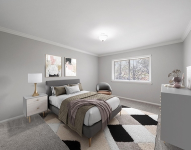 656 S Ripple Creek Drive - Photo Thumbnail 5