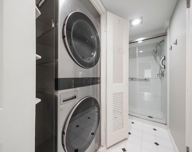 656 S Ripple Creek Drive - Photo Thumbnail 20