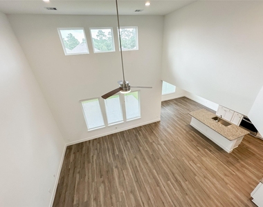 15216 Tattle Creek Lane - Photo Thumbnail 42