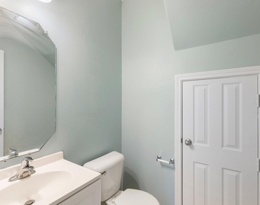 229 E Summerhaze Circle - Photo Thumbnail 17