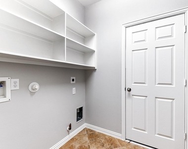 28223 Daystrom Lane - Photo Thumbnail 37