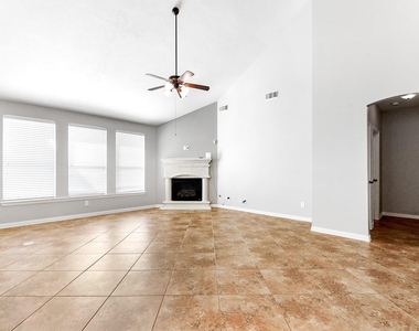 28223 Daystrom Lane - Photo Thumbnail 19