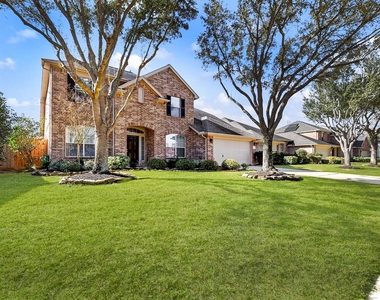 28223 Daystrom Lane - Photo Thumbnail 1